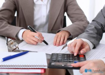 Kế toán trưởng phải có thời gian công tác thực tế về kế toán ít nhất 2 năm